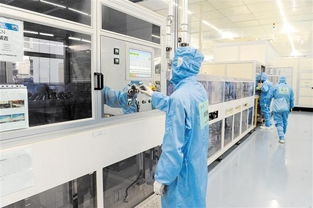 超高清“成都造”面板，智能大腦與綠色工廠的協(xié)同交響